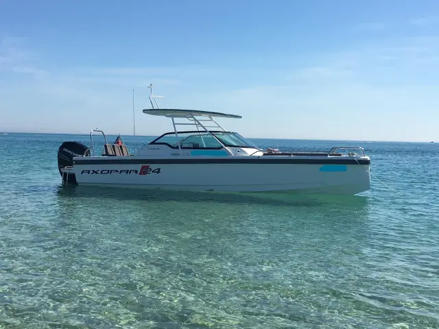 2017 Axopar 24 T-Top