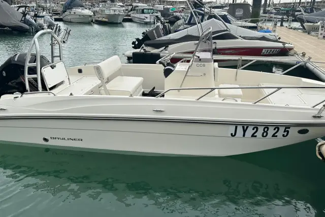 2017 Bayliner Element CC6