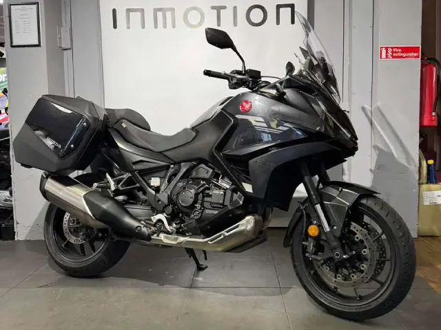 Honda NT1100 DCT