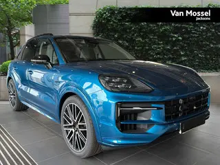 Porsche Cayenne E-Hybrid Black Edition 5dr Tiptronic S