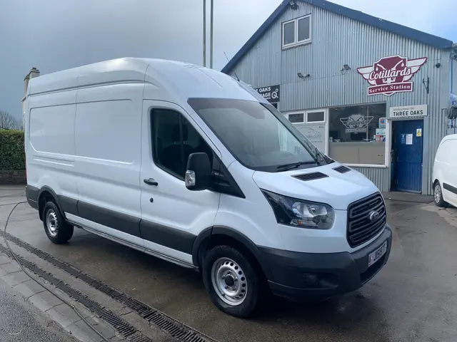 Ford Transit 350 RWD 20 Tdci 130 LWB H/r