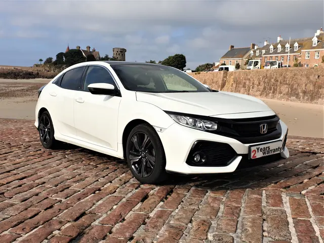 Honda Civic 1.0 I-VTEC Ex