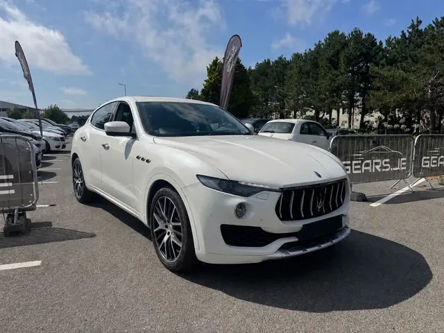 Maserati Levante DV6
