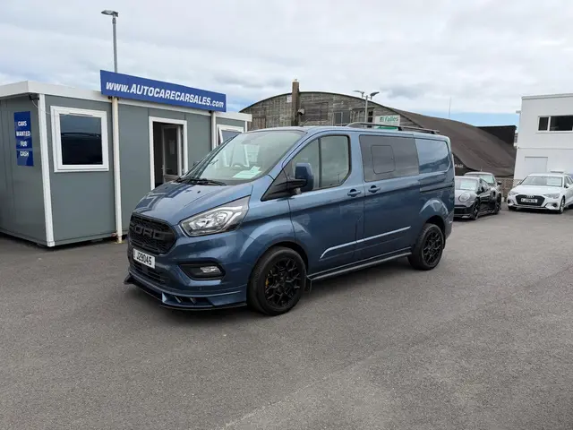 Ford Transit Custom 2.0 Tdci 320 L1 Limited Kombi Panel Van