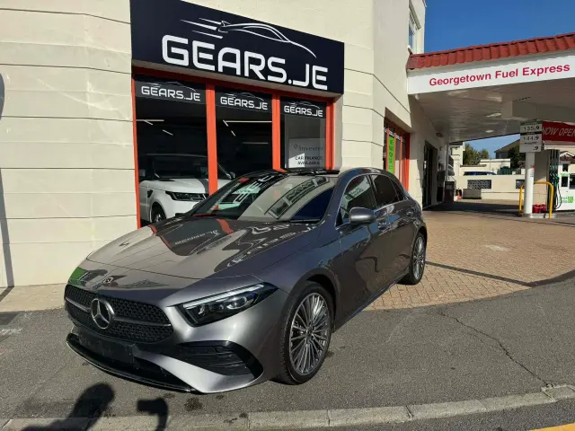 Mercedes A250e AMG Line Premium +