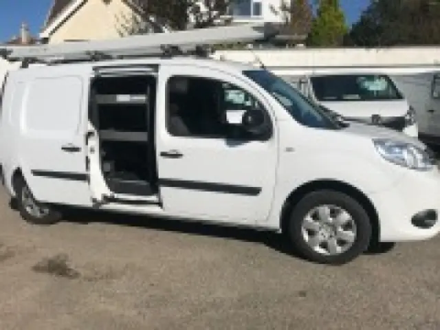 Renault Kangoo Panel Van Maxi Business LWB 2021