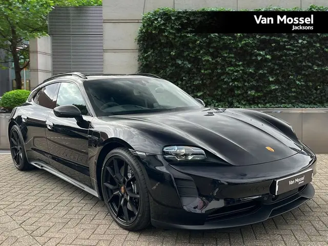 2024 Porsche Taycan Sport Turismo