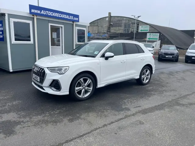 Audi Q3 1.5 35 Tfsi (150bhp) S-Line Edition 5DR Auto Petrol 27600 Miless Fully Serviced Our Price £21995