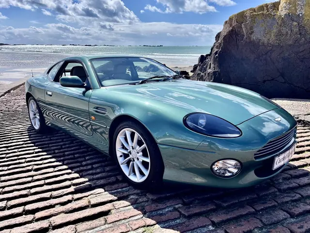 Aston Martin DB7 V12