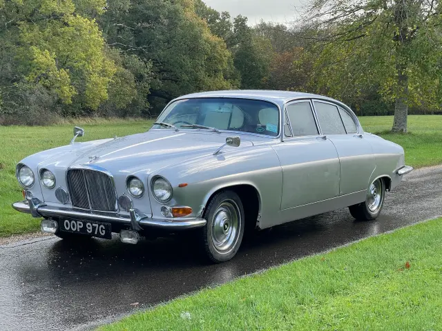 1968 Jaguar 420G