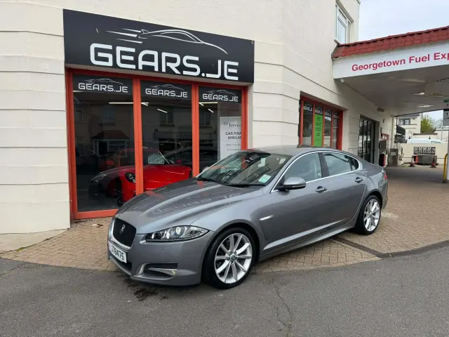 Jaguar XF R-Sport S premium