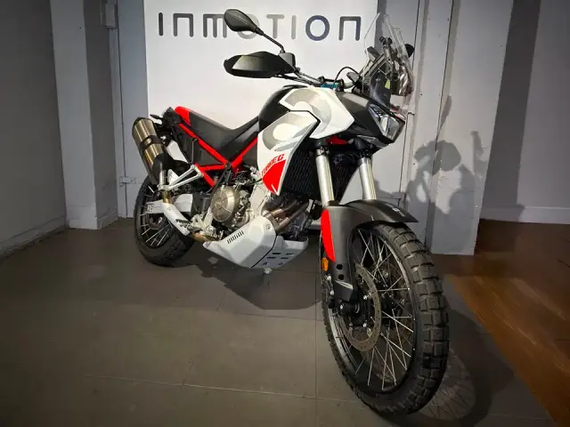 Aprilia Tuareg 660