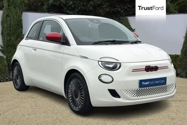 Fiat 500 70KW Red 24KWH 3DR Auto