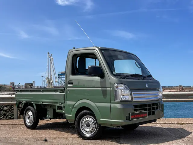 Suzuki Carry Truck 660 Nouhan (4X4)