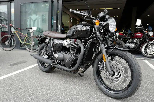 2025 All-New Triumph, Bonneville T120