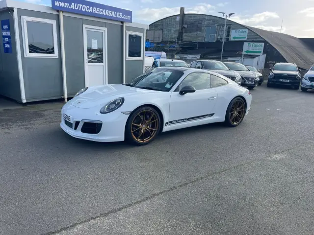 Porsche 911 Carrera T Pdk (364bhp) Coupe Panoramic Glass Roof and Factory Rear Seat Delete Option Our Price £64950