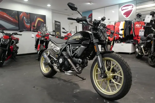 Ducati Scrambler Full Throttle