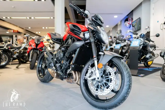 2022 Mv Agusta, Brutale 800 Rosso