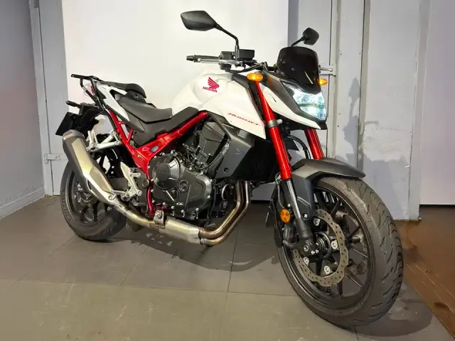 Honda CB750 Hornet