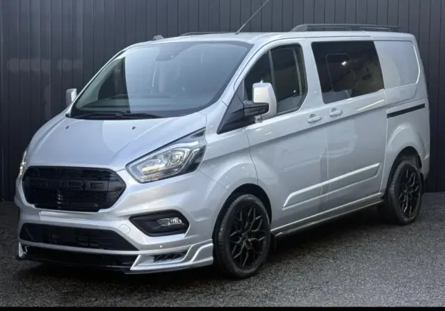 2022 Ford Transit Custom