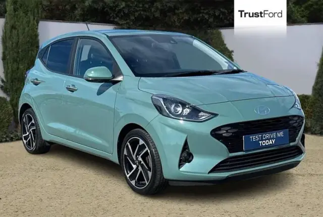 HYUNDAI I10 1.0 PREMIUM 5DR AUTO