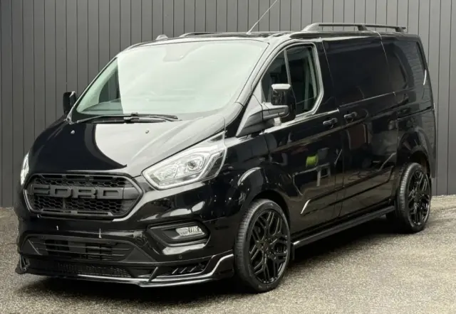 2023 Ford Transit Custom