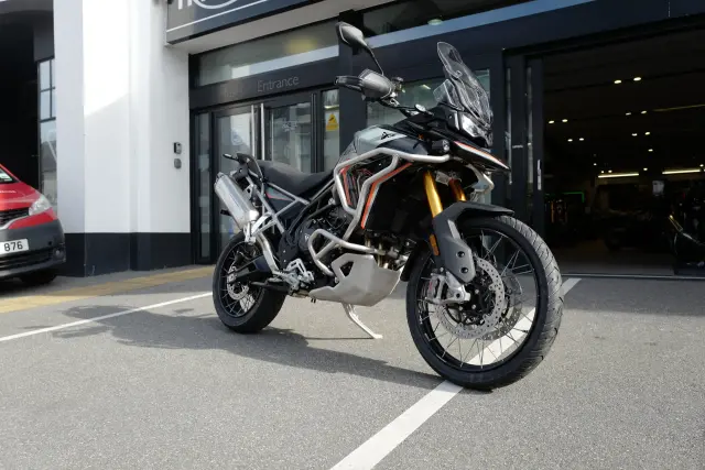 2026 Triumph Tiger 900 Desert Edition