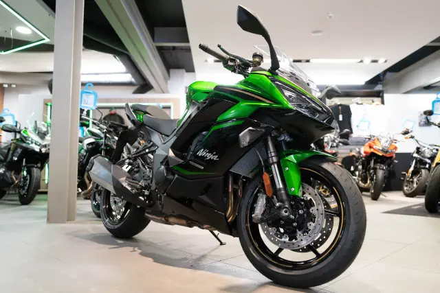2025 Kawasaki Ninja 1100 Sx SE