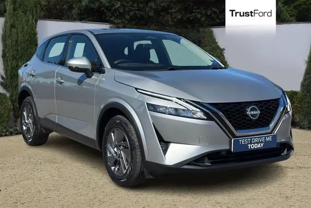 Nissan Qashqai 1.3 Dig-T Mh Acenta Premium 5DR