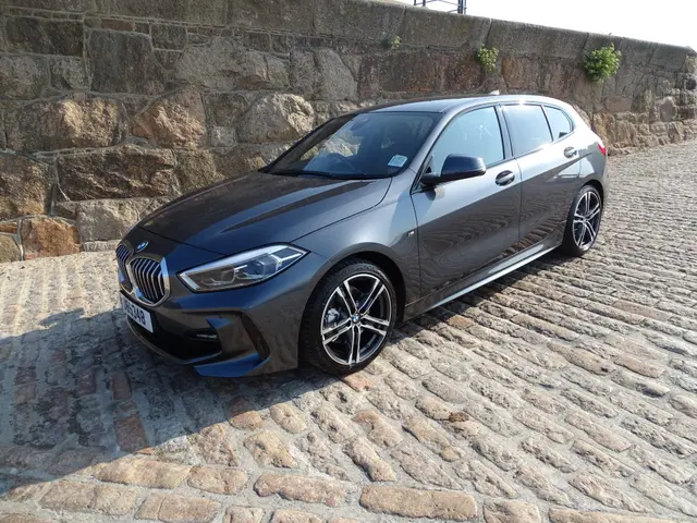 BMW 118i M-Sport Auto