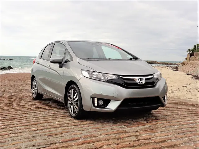 Honda Jazz 1.3 i-VTEC Ex