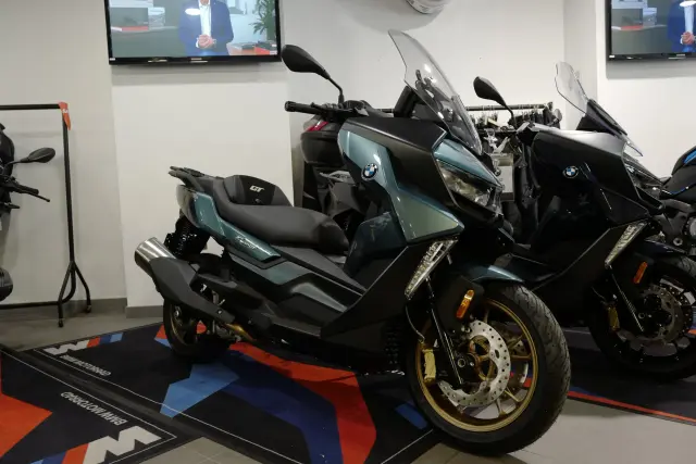 2026 BMW C 400 GT