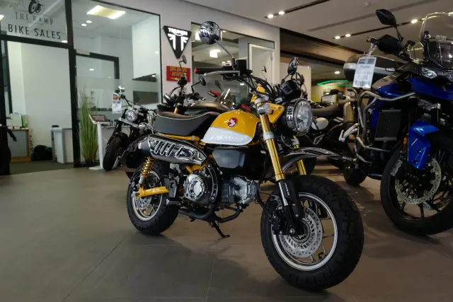 Honda 125 Monkey Bike