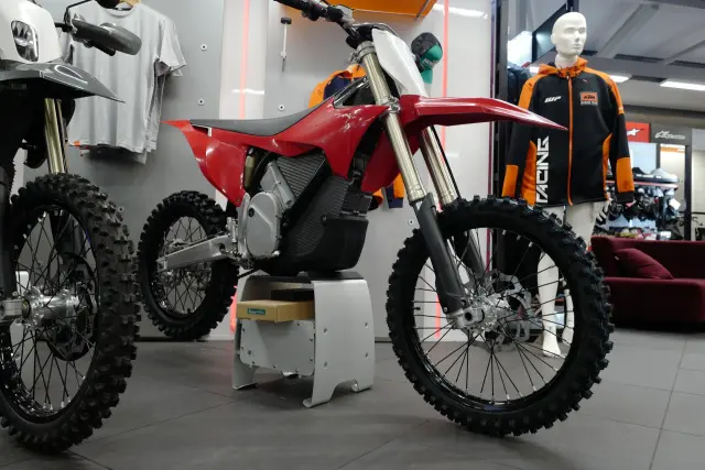 2025 Stark Future, Mx 1.2 60 BHP