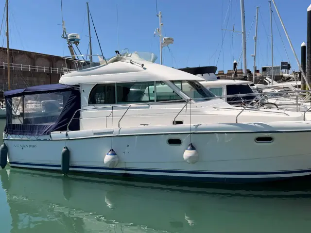 Beneteau Antares 10.80