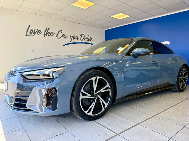 Audi ETron GT Quattro 469BHP 93.4kWh