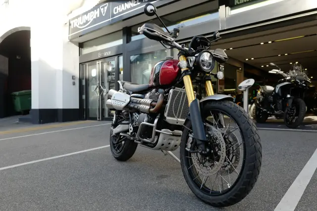 2025 Triumph Scrambler 1200 XE