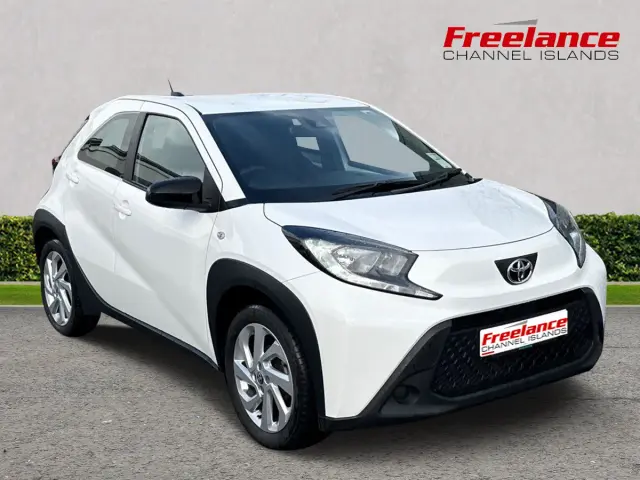TOYOTA  Aygo X