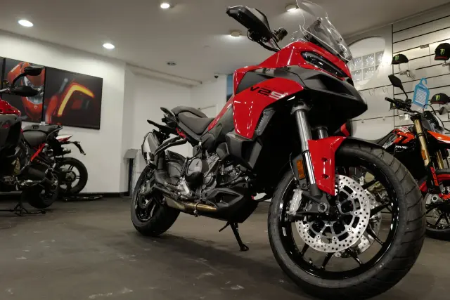 2025 Ducati Multistrada V2S