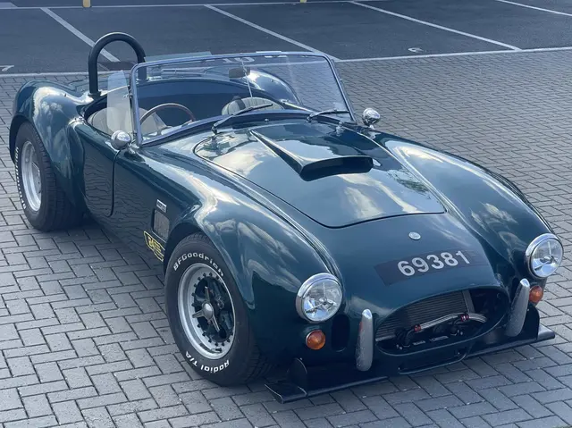 1993 Lr Roadsters RAM Sc (427 AC Cobra Evocation)
