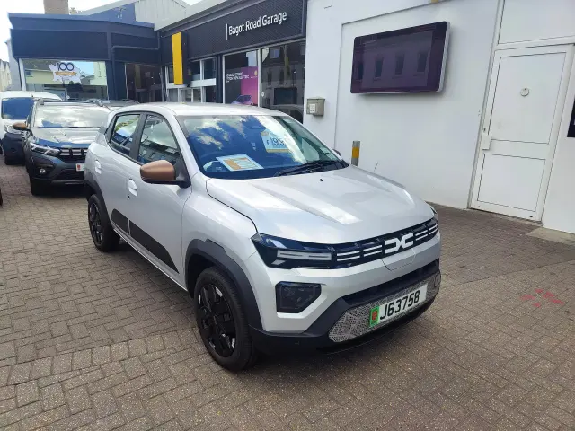 2024 Dacia Spring Extreme 65 BHP 100% Electric Automatic 5 Door Hatch