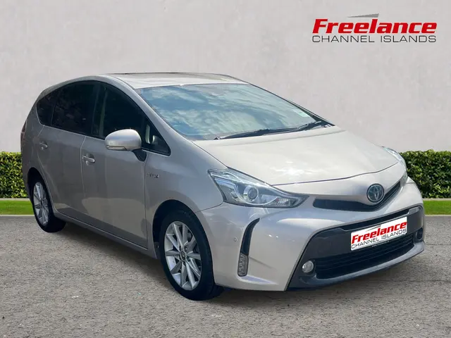 Toyota Prius +